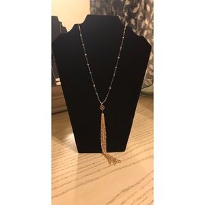 Versona Necklace
